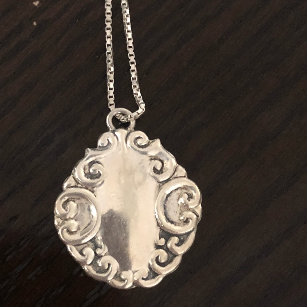 Sterling Silver scroll pendant necklace